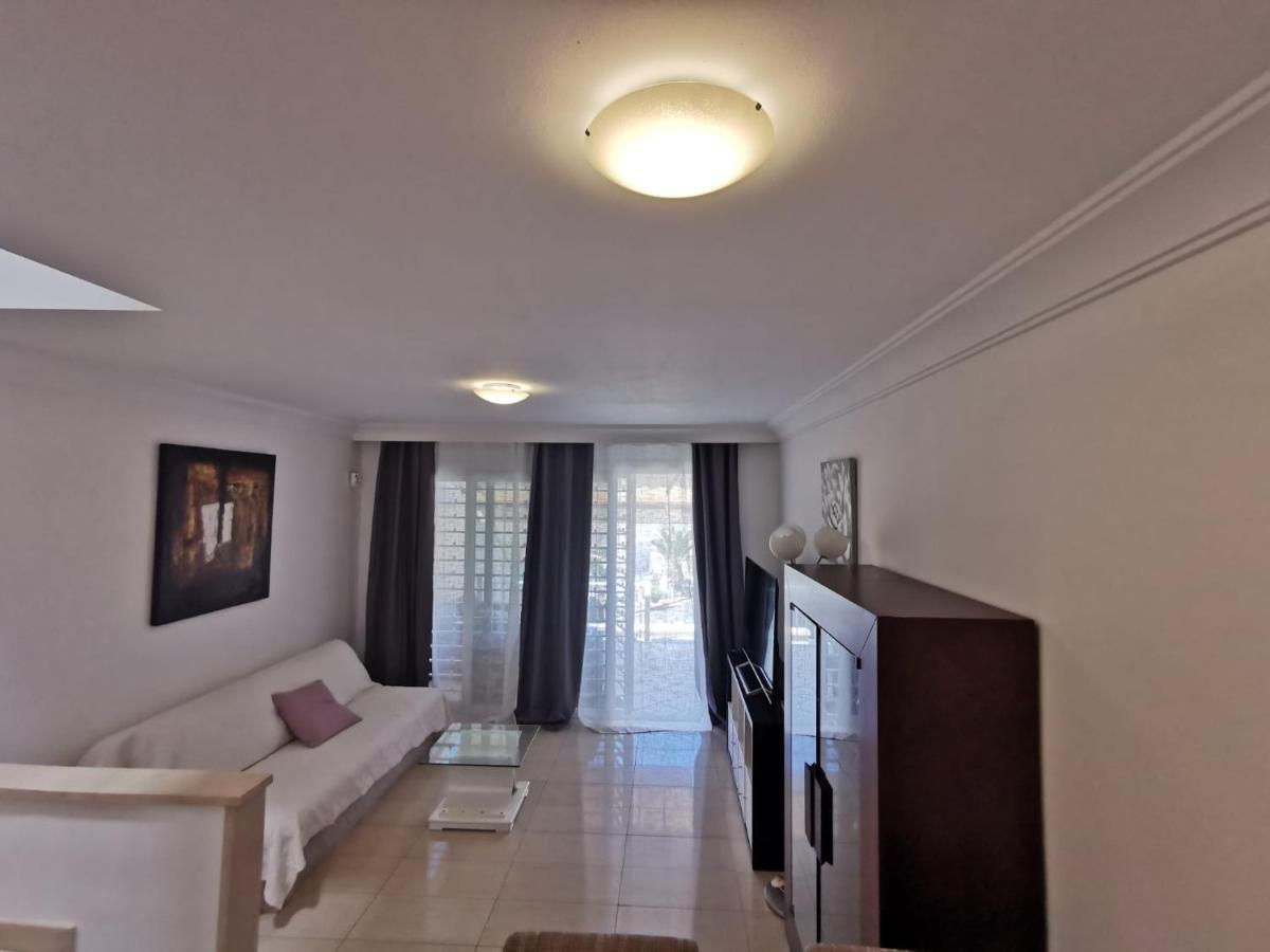 Relax And Enjoy In Tenerife Sud! Villa Chayofa Esterno foto